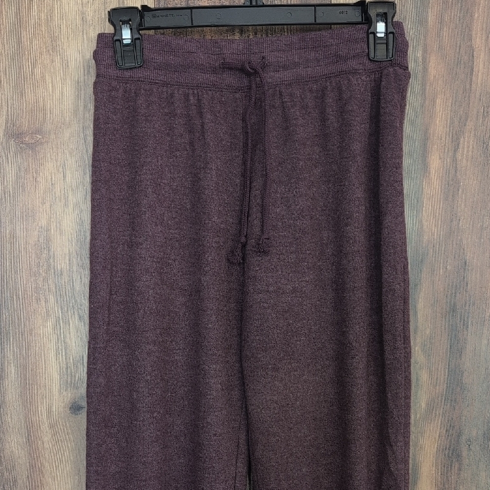 NWT SO Burgundy Soft Joggers S R129